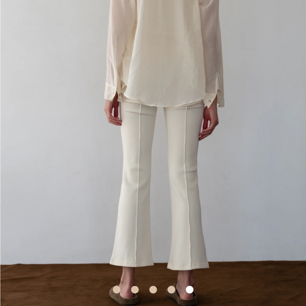 DONNI The Rib Kick Flare in Crème NWT - Picture 2 of 8